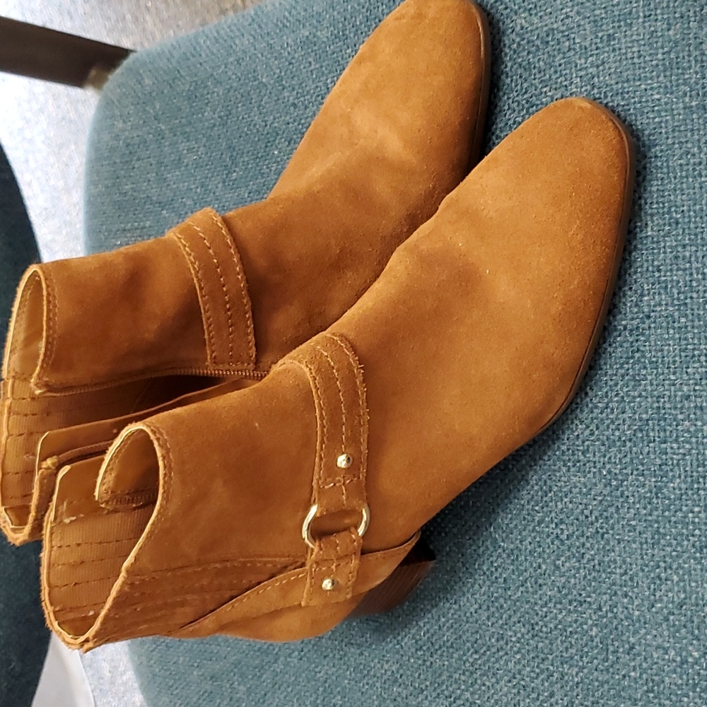Ladies ankle boots